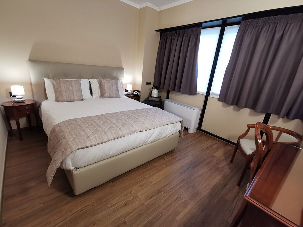 Hotel Valentino Du Parc Turín Pokoj fotografie