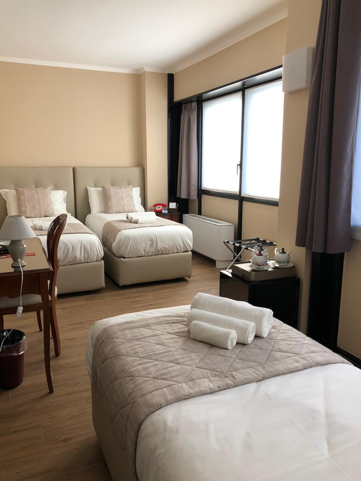 Hotel Valentino Du Parc Turín Pokoj fotografie