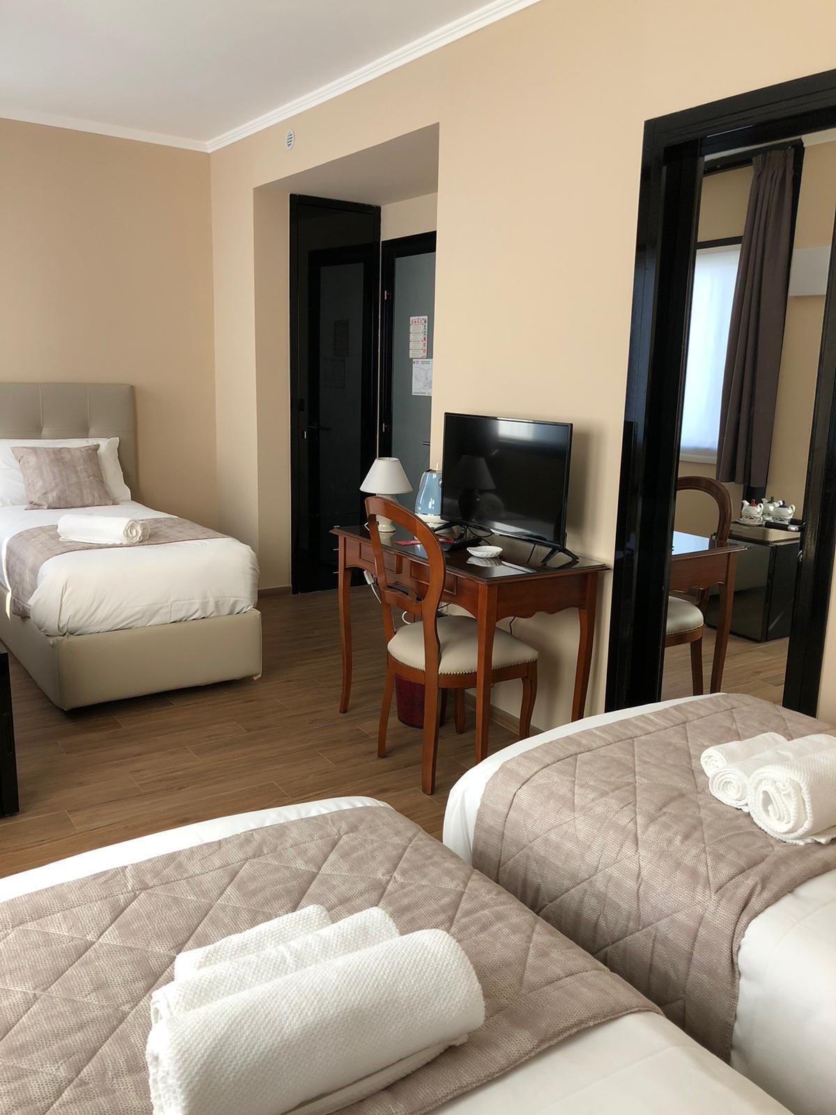 Hotel Valentino Du Parc Turín Pokoj fotografie